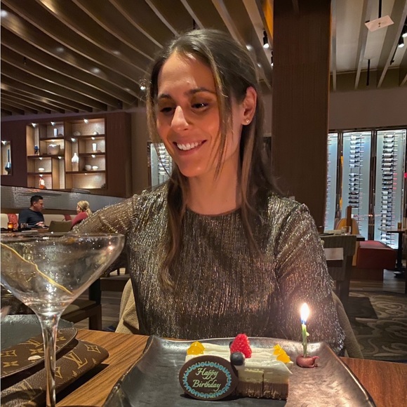 Meet your Posher, Lucie - Picture 5 of 16